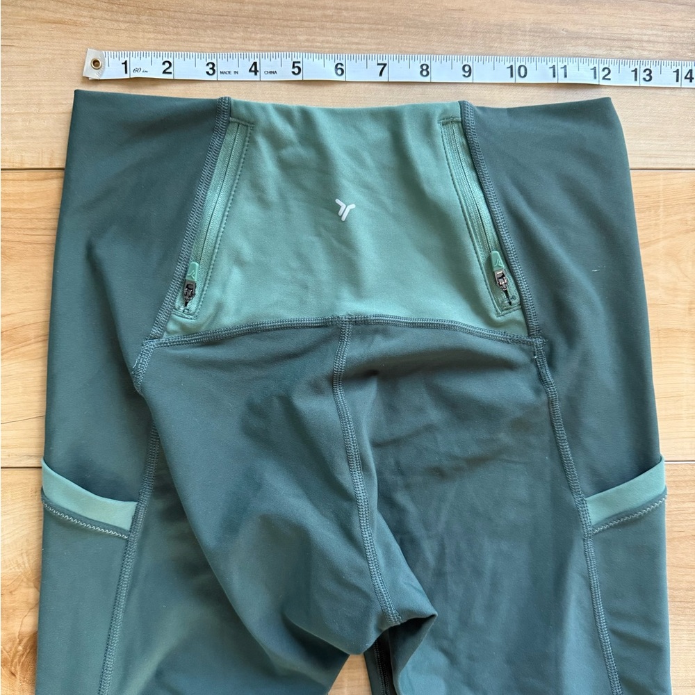 Old Navy Active Olive Sportswear - Picture 6 of 10